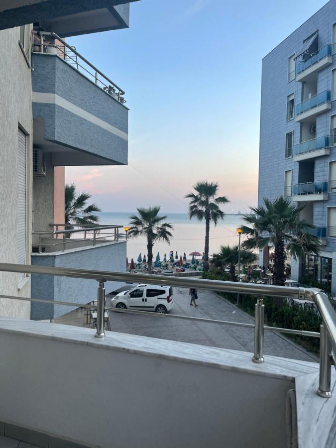 Kokomani Apartment Durres Exterior photo